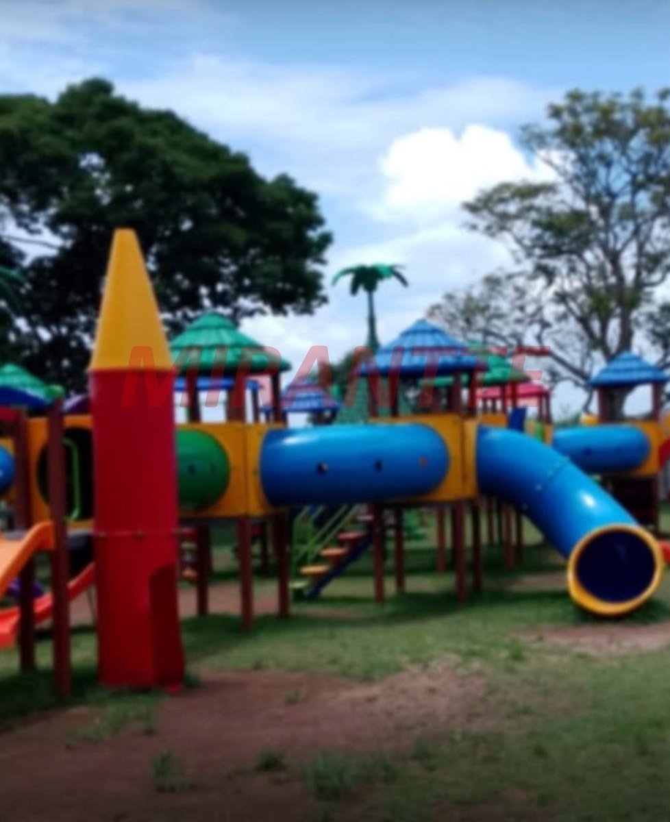 Terreno de m² em Centro