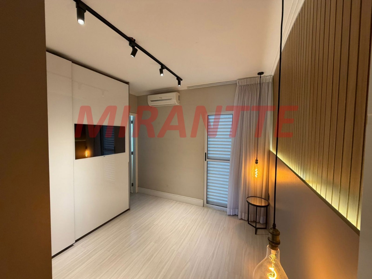 Sobrado de 92m² com 3 quartos em Parada Inglesa