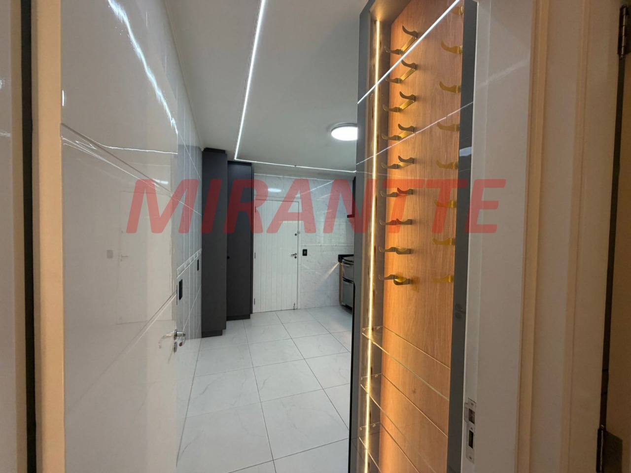 Sobrado de 92m² com 3 quartos em Parada Inglesa