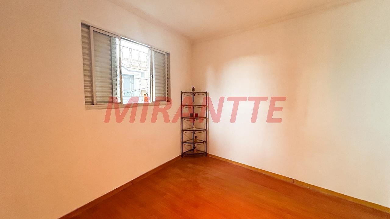 Sobrado de 180m² com 4 quartos em Chora Menino