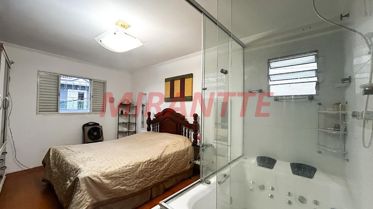 Sobrado de 180m² com 4 quartos em Chora Menino