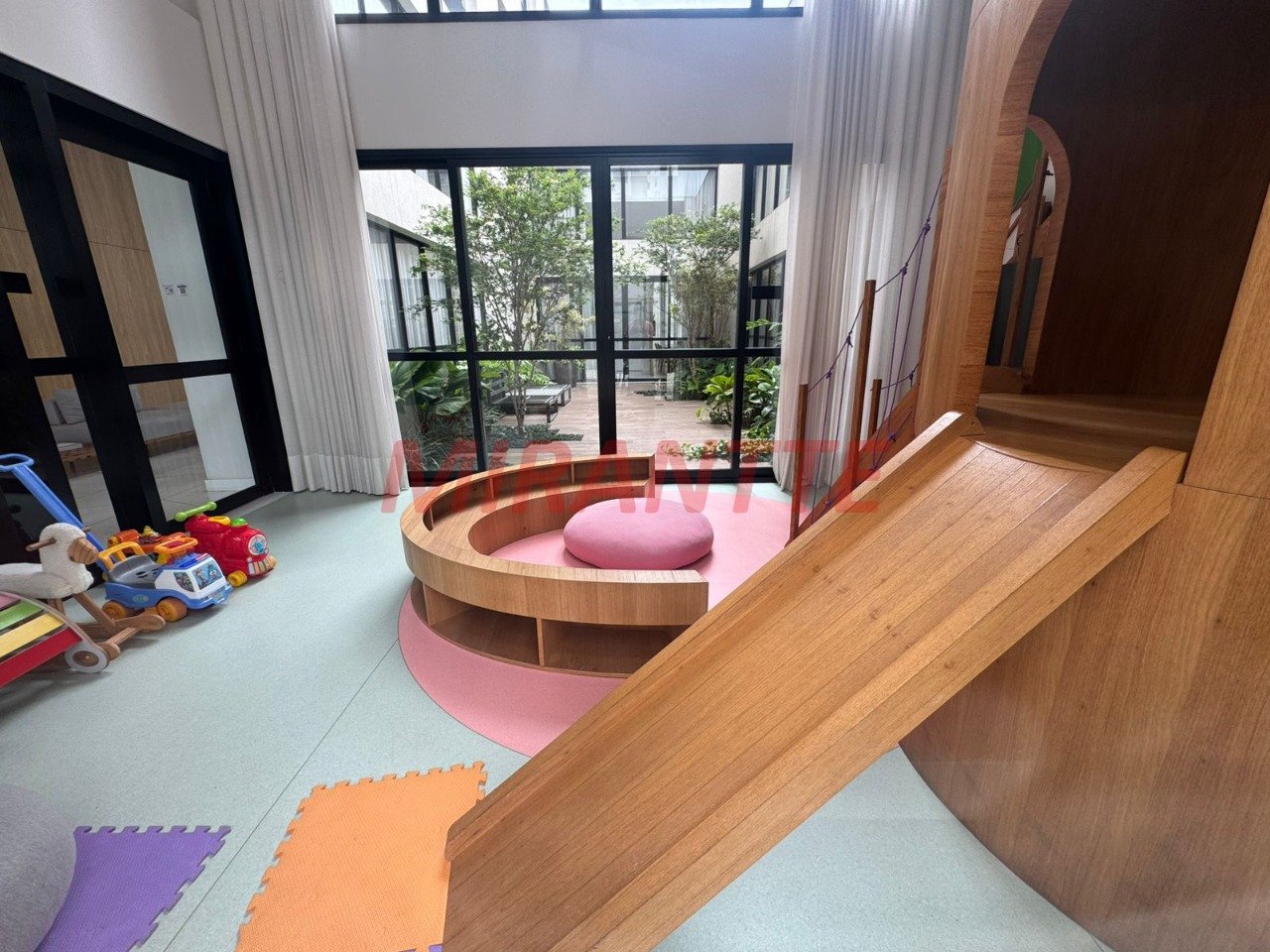 Apartamento de 111m² com 3 quartos em Perdizes