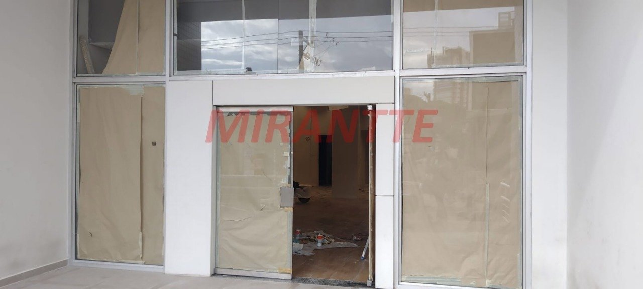 Comercial de 550m² em Santana