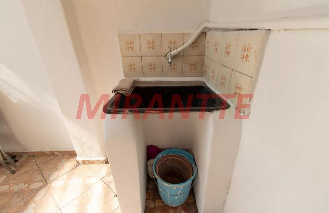 Sobrado de 79m² com 2 quartos em Jaçana