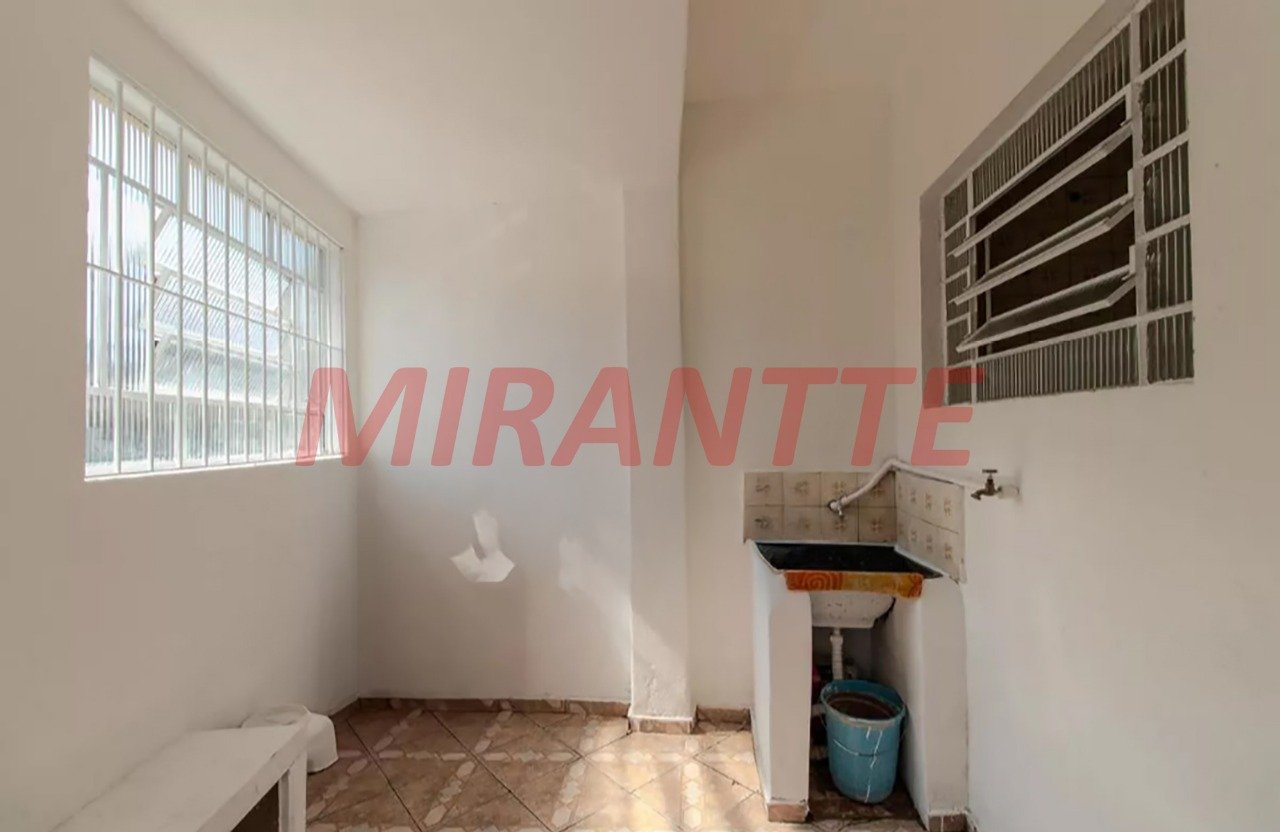 Sobrado de 79m² com 2 quartos em Jaçana