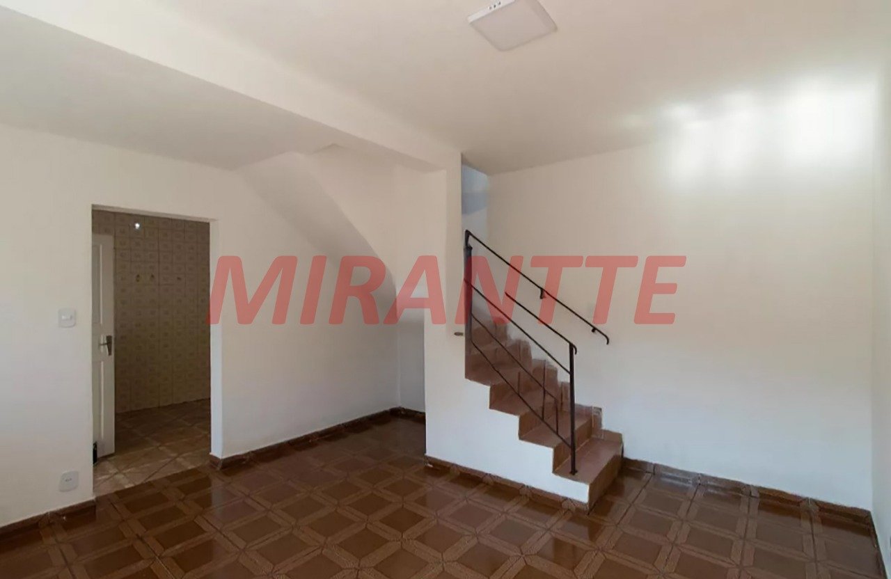 Sobrado de 79m² com 2 quartos em Jaçana
