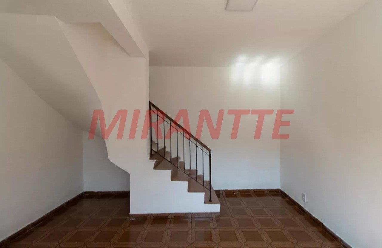 Sobrado de 79m² com 2 quartos em Jaçana
