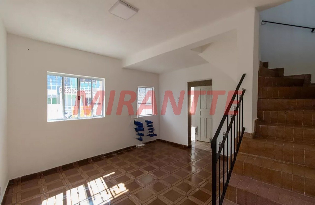 Sobrado de 79m² com 2 quartos em Jaçana