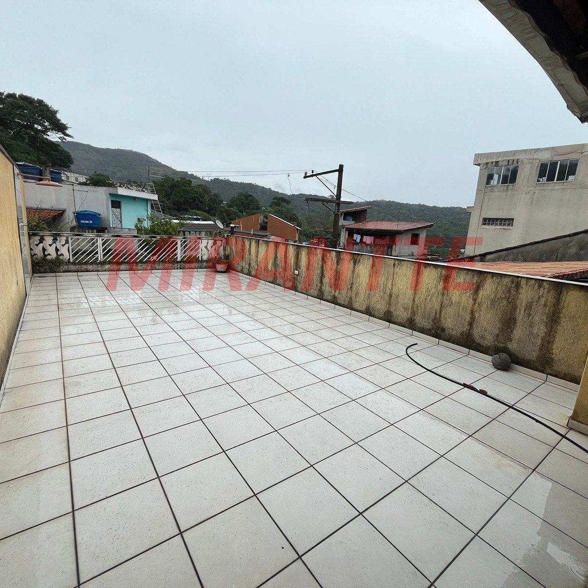 Sobrado de 100m² com 3 quartos em Flor da Cantareira