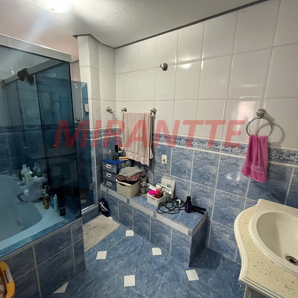 Sobrado de 100m² com 3 quartos em Flor da Cantareira