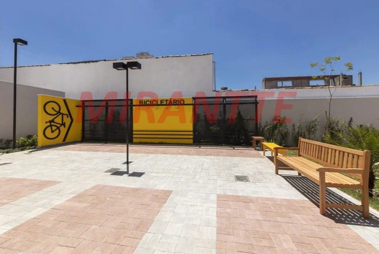 Apartamento de 38m² com 2 quartos em Santana