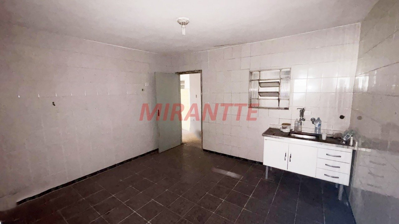 Sobrado de 245m² com 2 quartos em Imirim