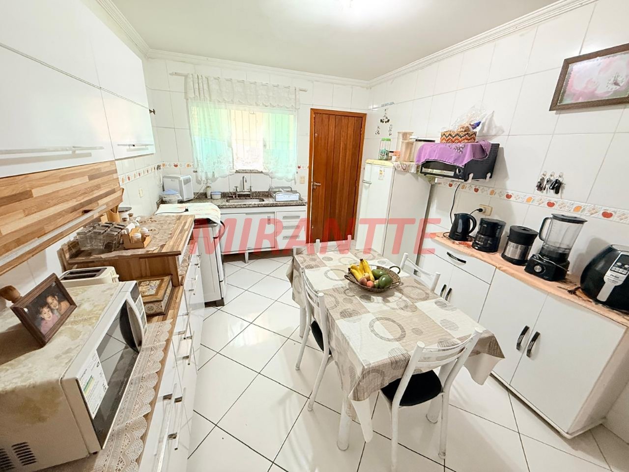 Sobrado de 80m² com 3 quartos em Vila Mazzei