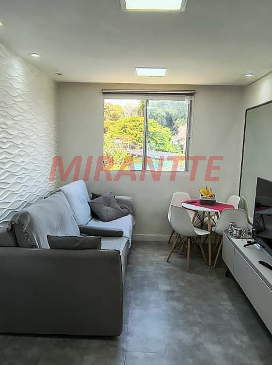Apartamento de 39m² com 2 quartos em Vila Santos