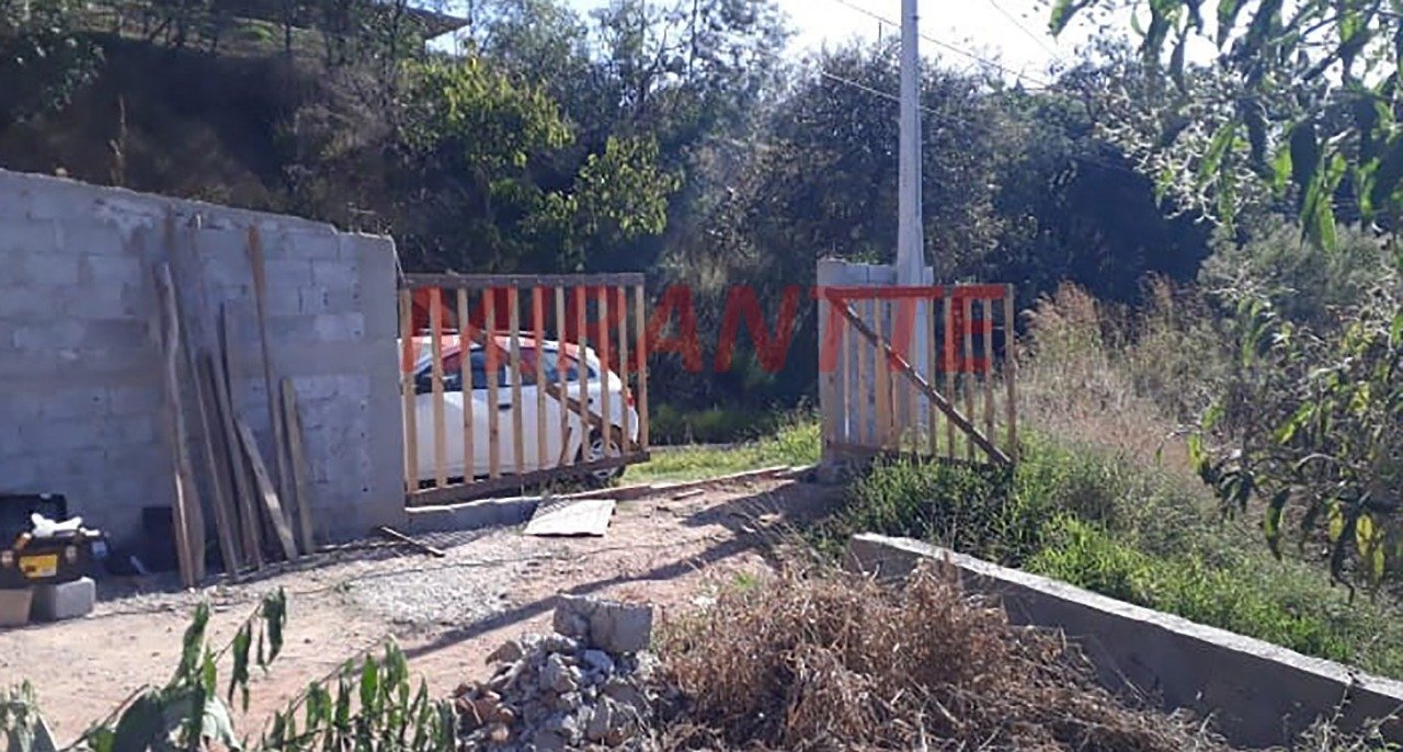 Terreno de m² em Jardim Estância Brasil