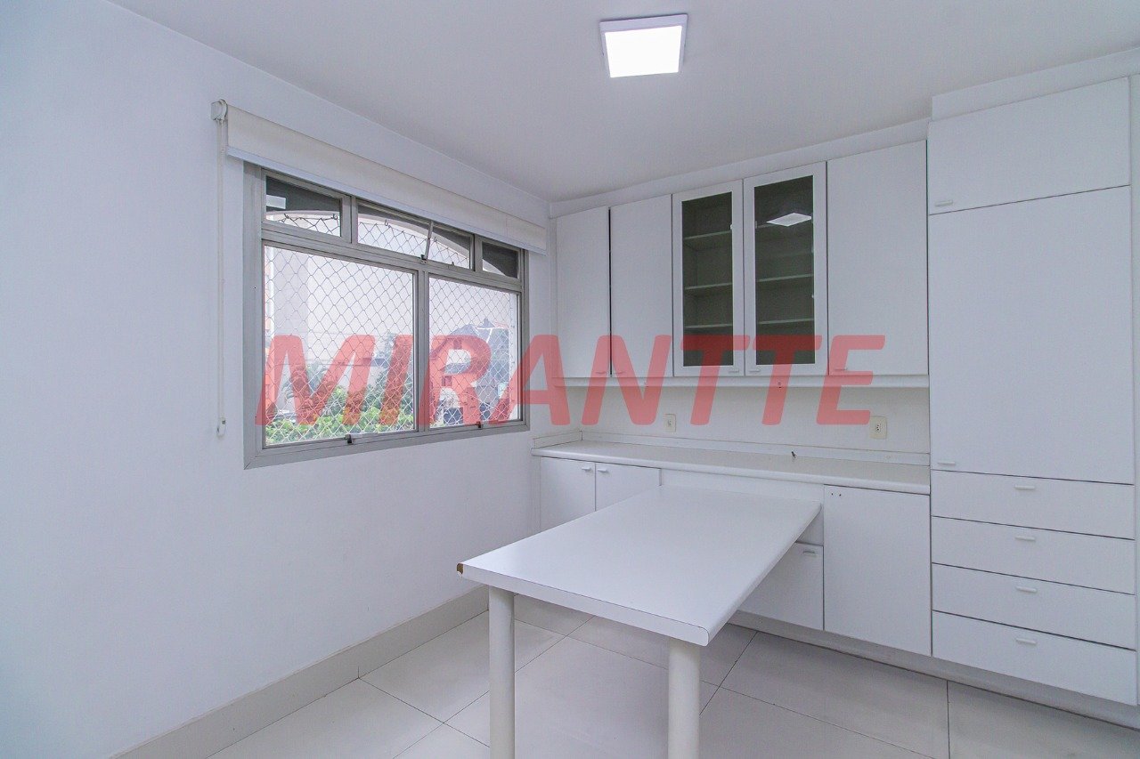Apartamento de 192m² com 3 quartos em Santa Cecilia