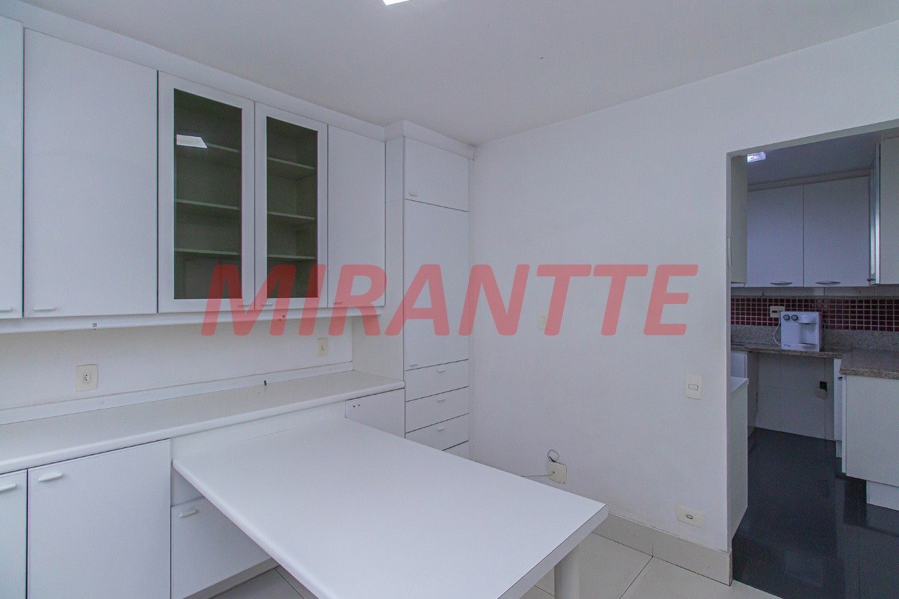 Apartamento de 192m² com 3 quartos em Santa Cecilia