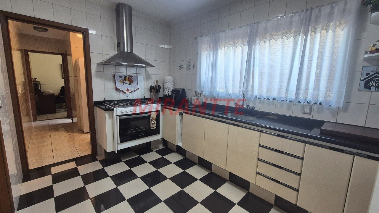 Sobrado de 285m² com 4 quartos em Chácara Belenzinho