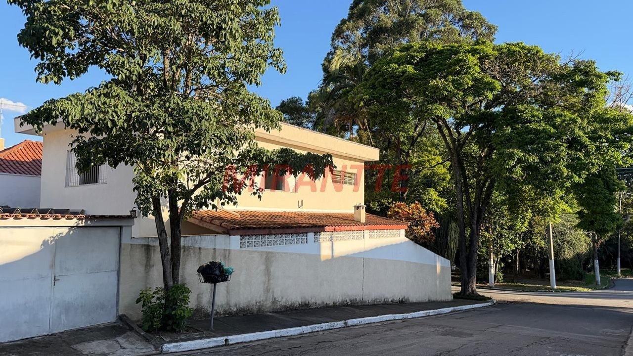 Sobrado de 196m² com 3 quartos em Palmas Do Tremembé