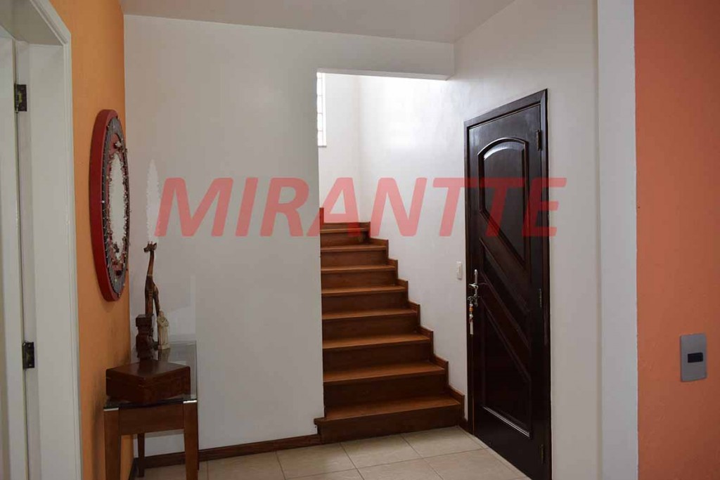 Sobrado de 173m² com 3 quartos em Jardim Itatinga