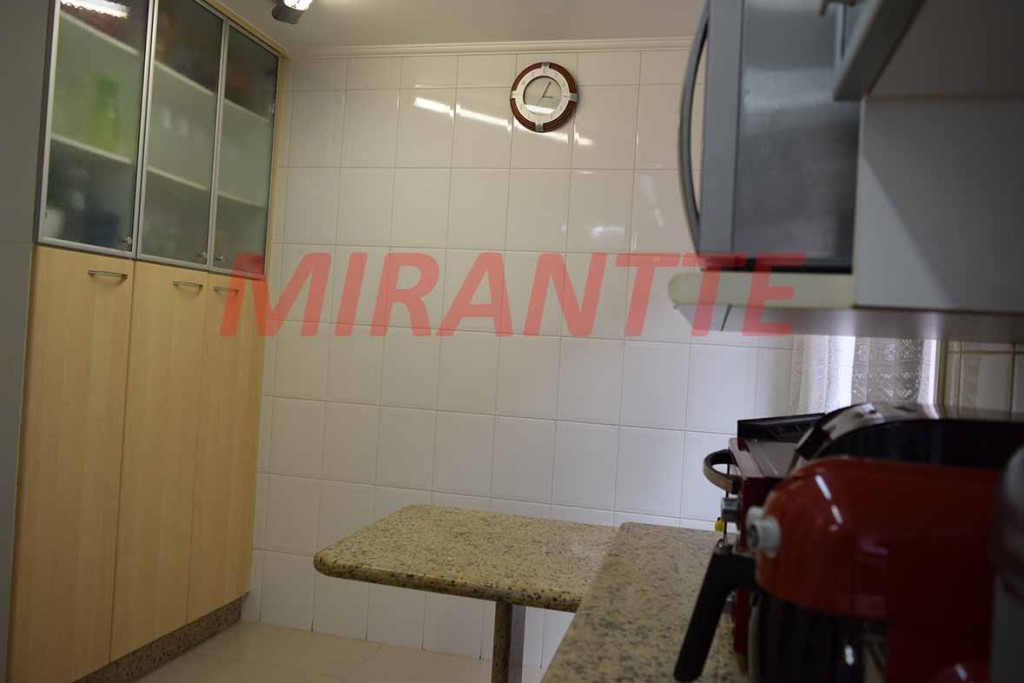 Sobrado de 173m² com 3 quartos em Jardim Itatinga