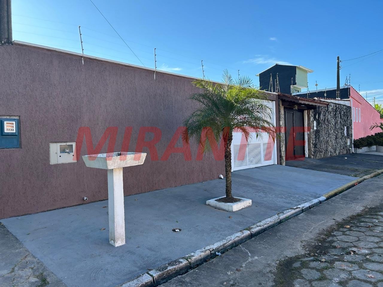Casa terrea de 107.53m² com 4 quartos em Jamaica (Praia)