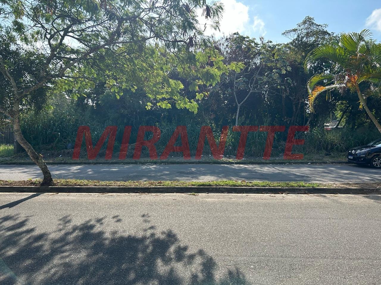 Terreno de 0m² em Gaivota (Praia)