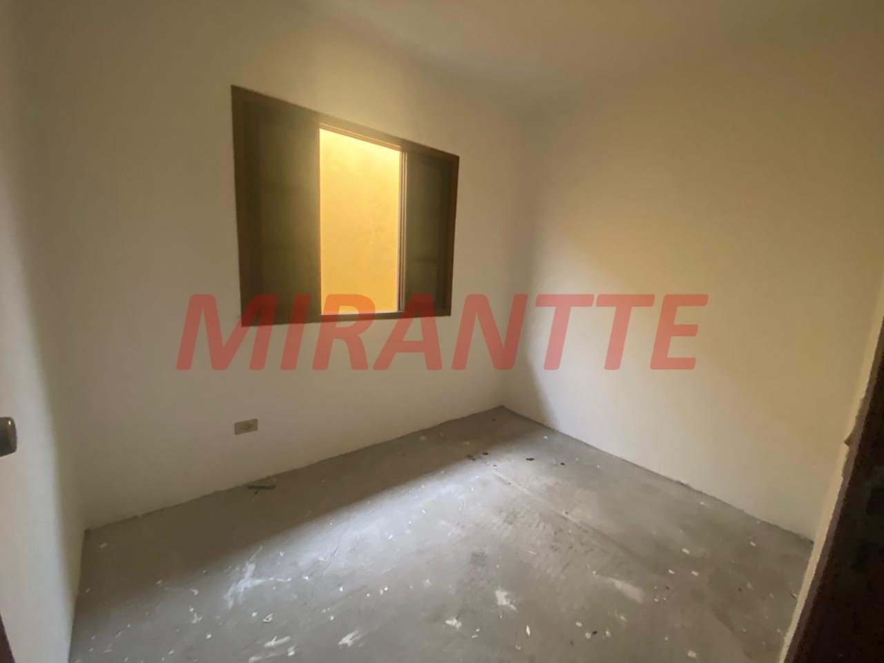 Sobrado de 131m² com 3 quartos em Água Fria