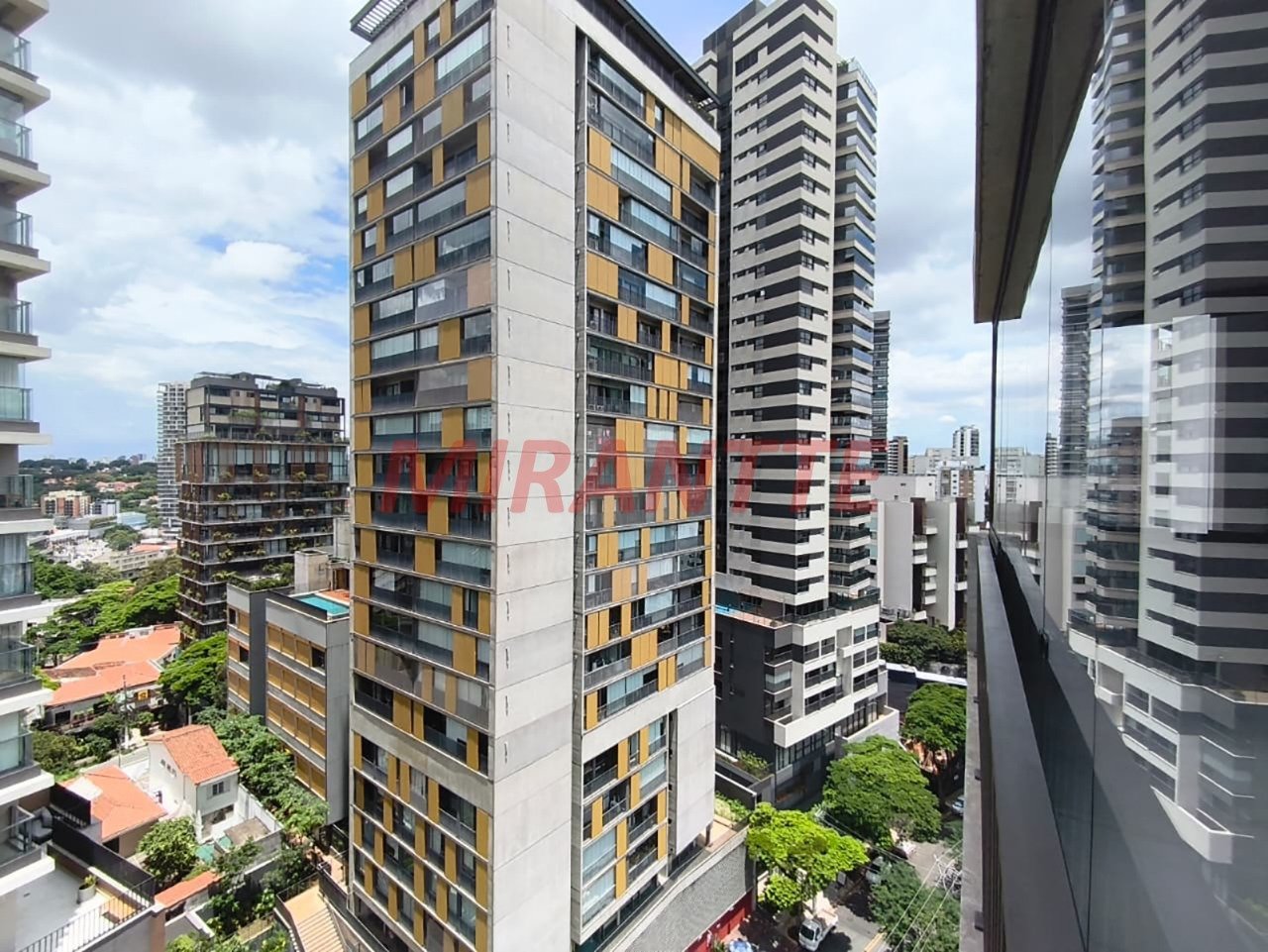 Apartamento de 68m² com 2 quartos em Sumarezinho