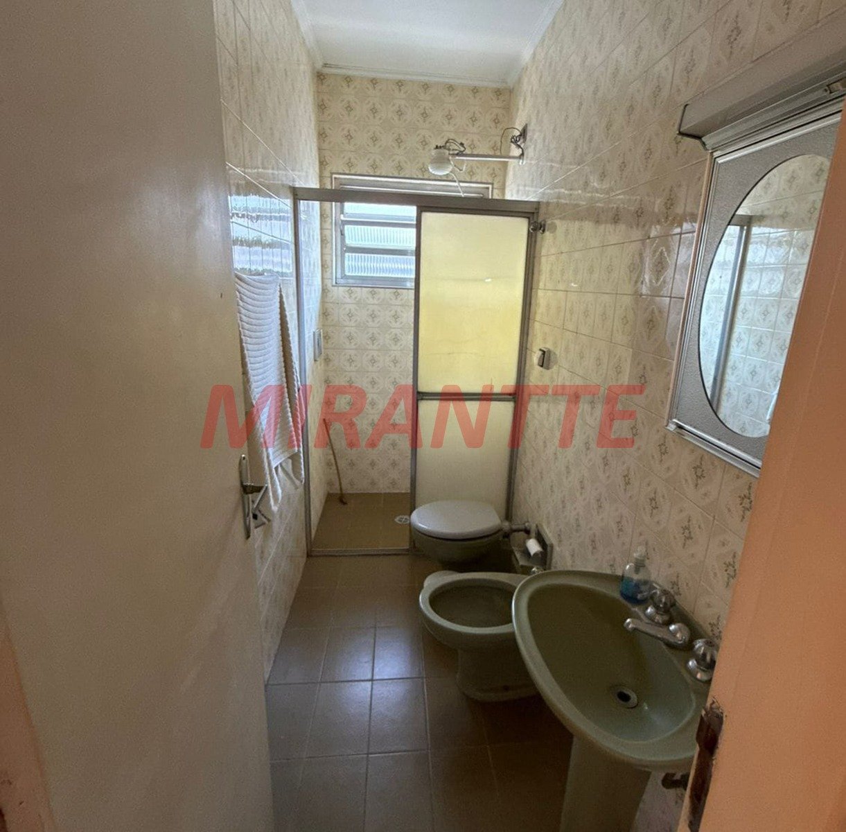 Sobrado de 192m² com 3 quartos em Vila Nova Mazzei