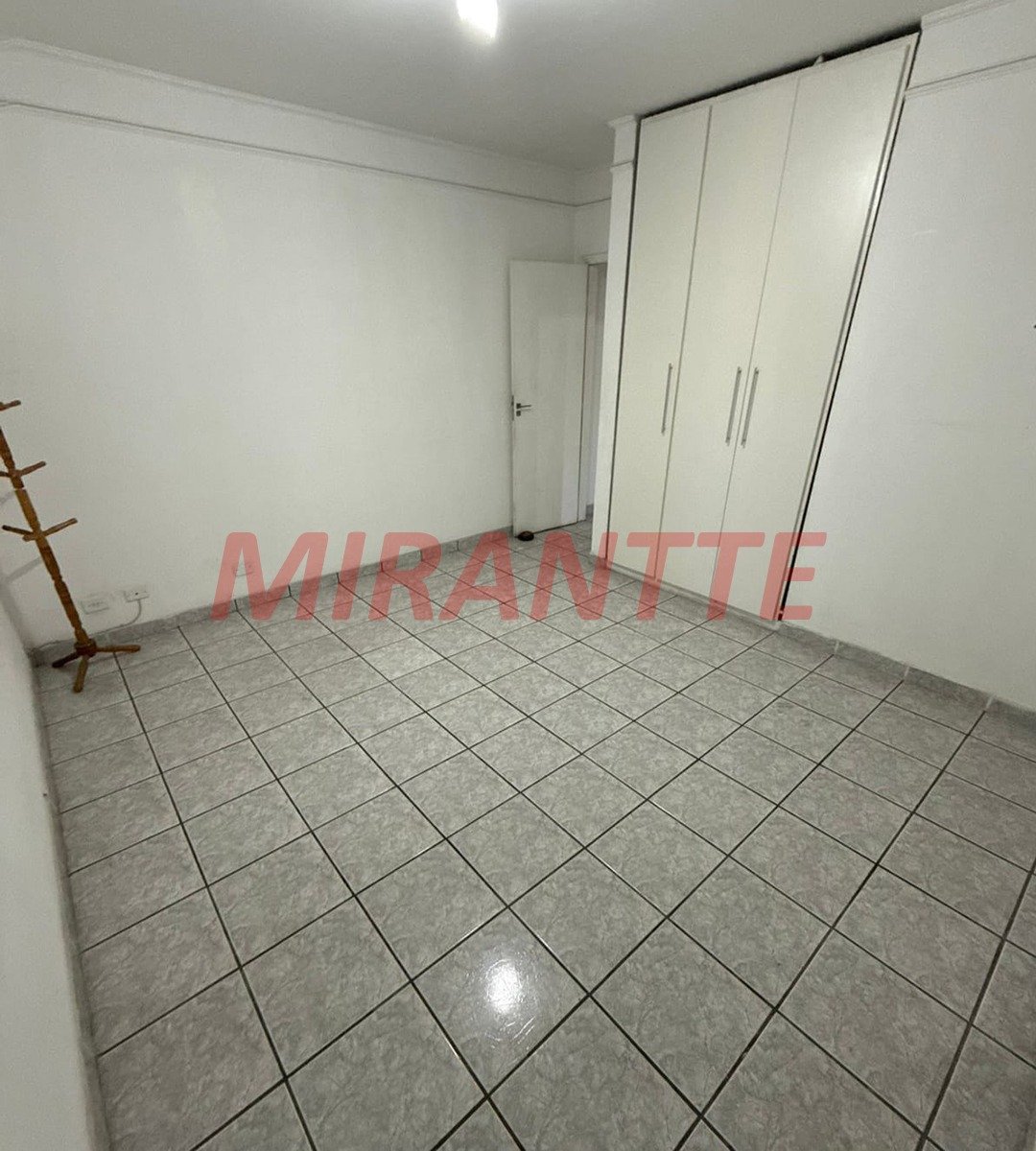 Sobrado de 192m² com 3 quartos em Vila Nova Mazzei