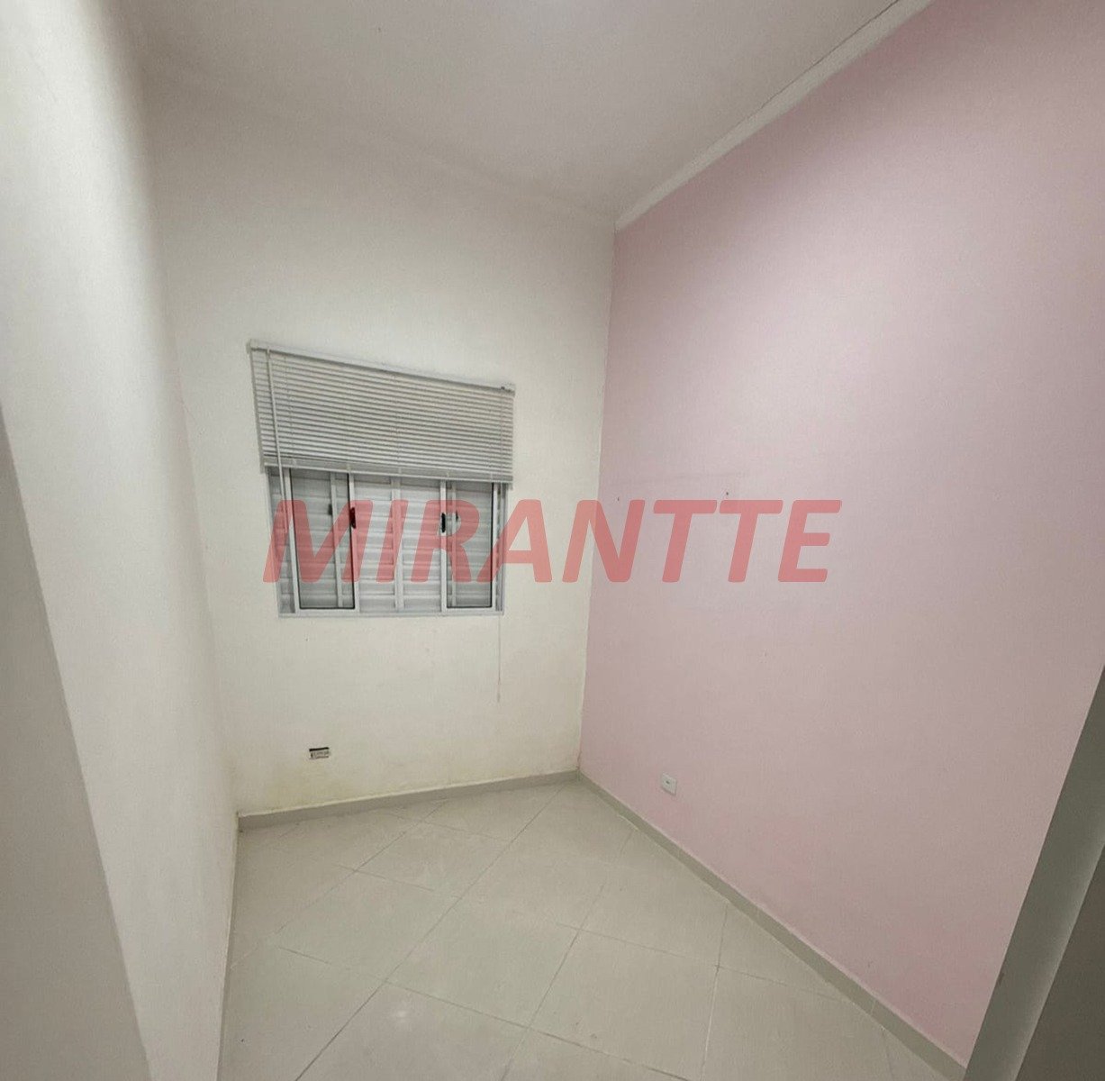 Sobrado de 192m² com 3 quartos em Vila Nova Mazzei
