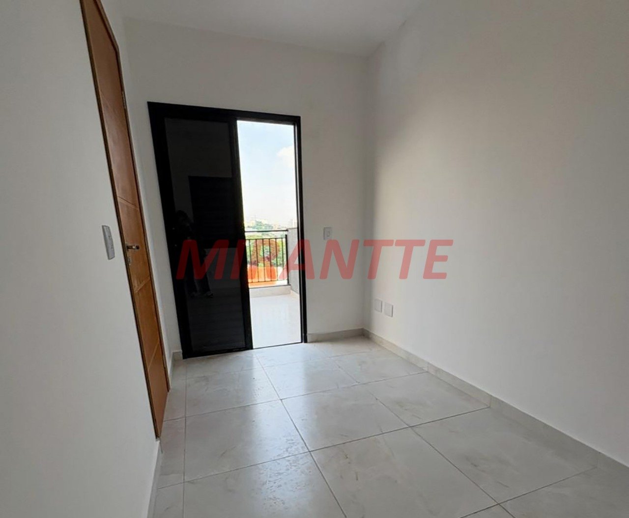 Apartamento de 35m² com 2 quartos em Vila Isolina Mazzei