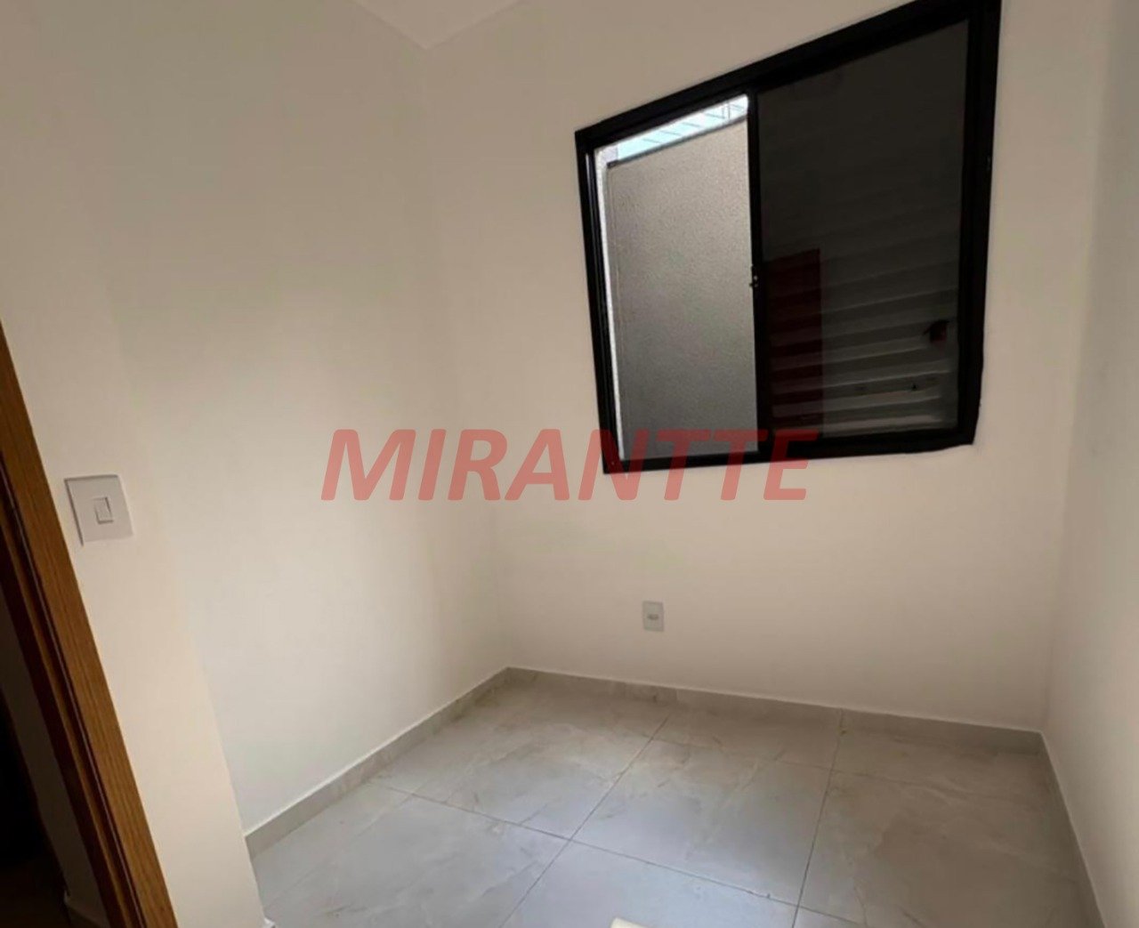 Apartamento de 52m² com 2 quartos em Vila Isolina Mazzei