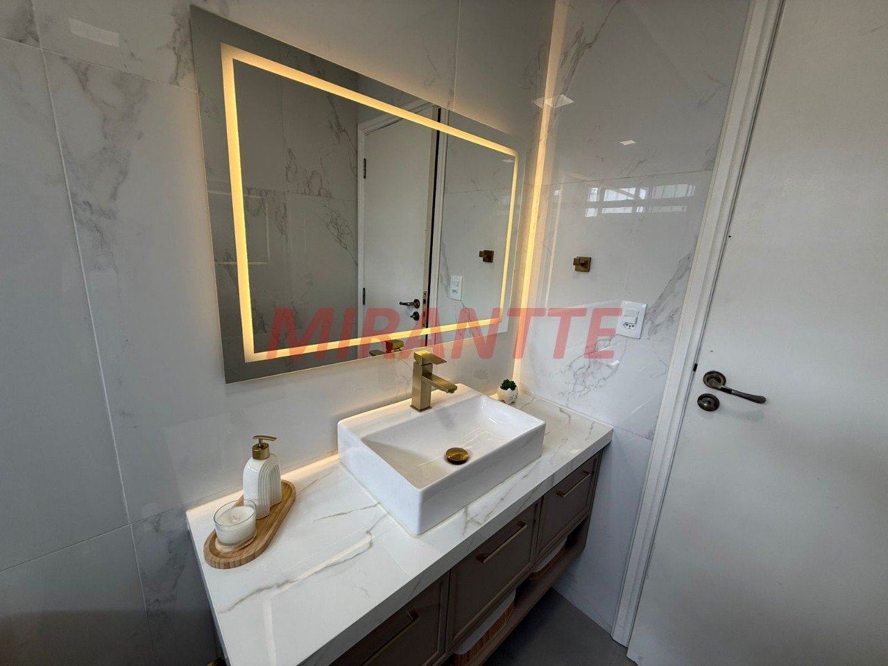 Sobrado de 104m² com 2 quartos em Vila Dom Pedro II