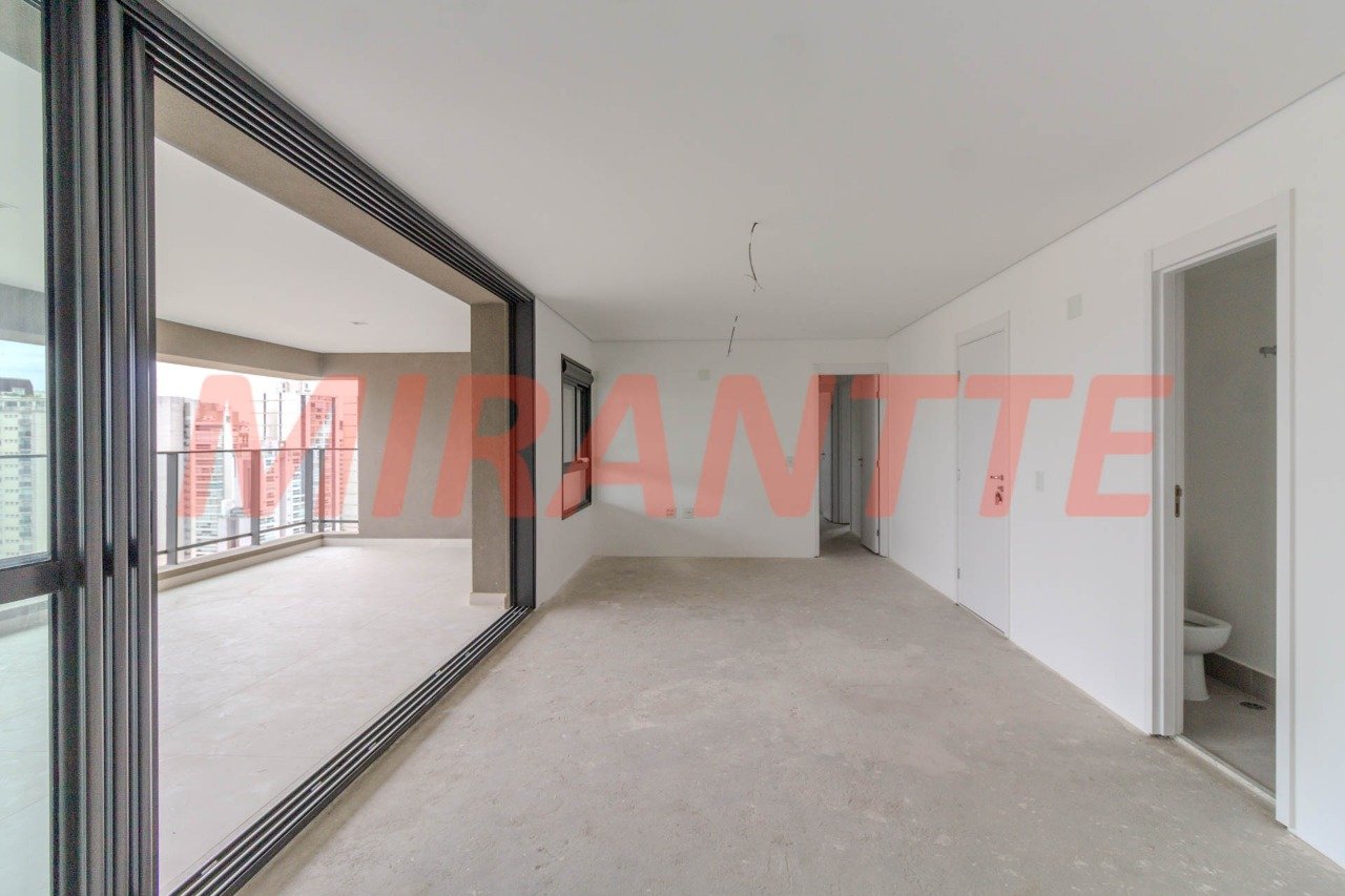 Apartamento de 156m² com 3 quartos em Perdizes