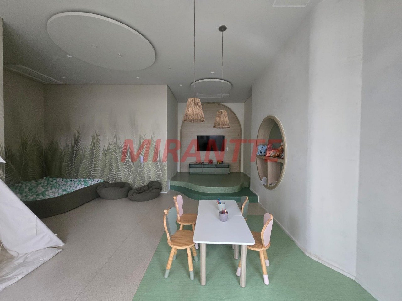 Apartamento de 156m² com 3 quartos em Perdizes