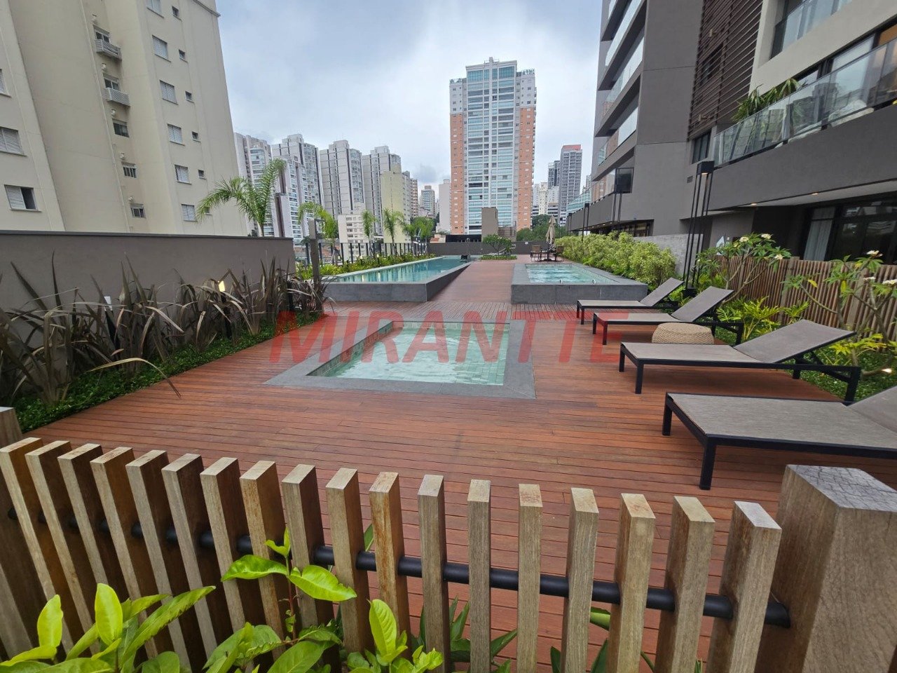 Apartamento de 156m² com 3 quartos em Perdizes