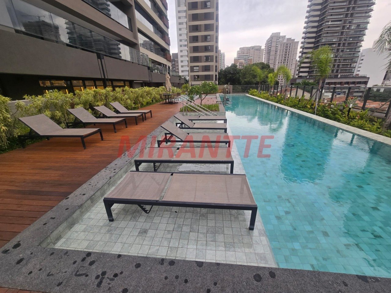 Apartamento de 156m² com 3 quartos em Perdizes