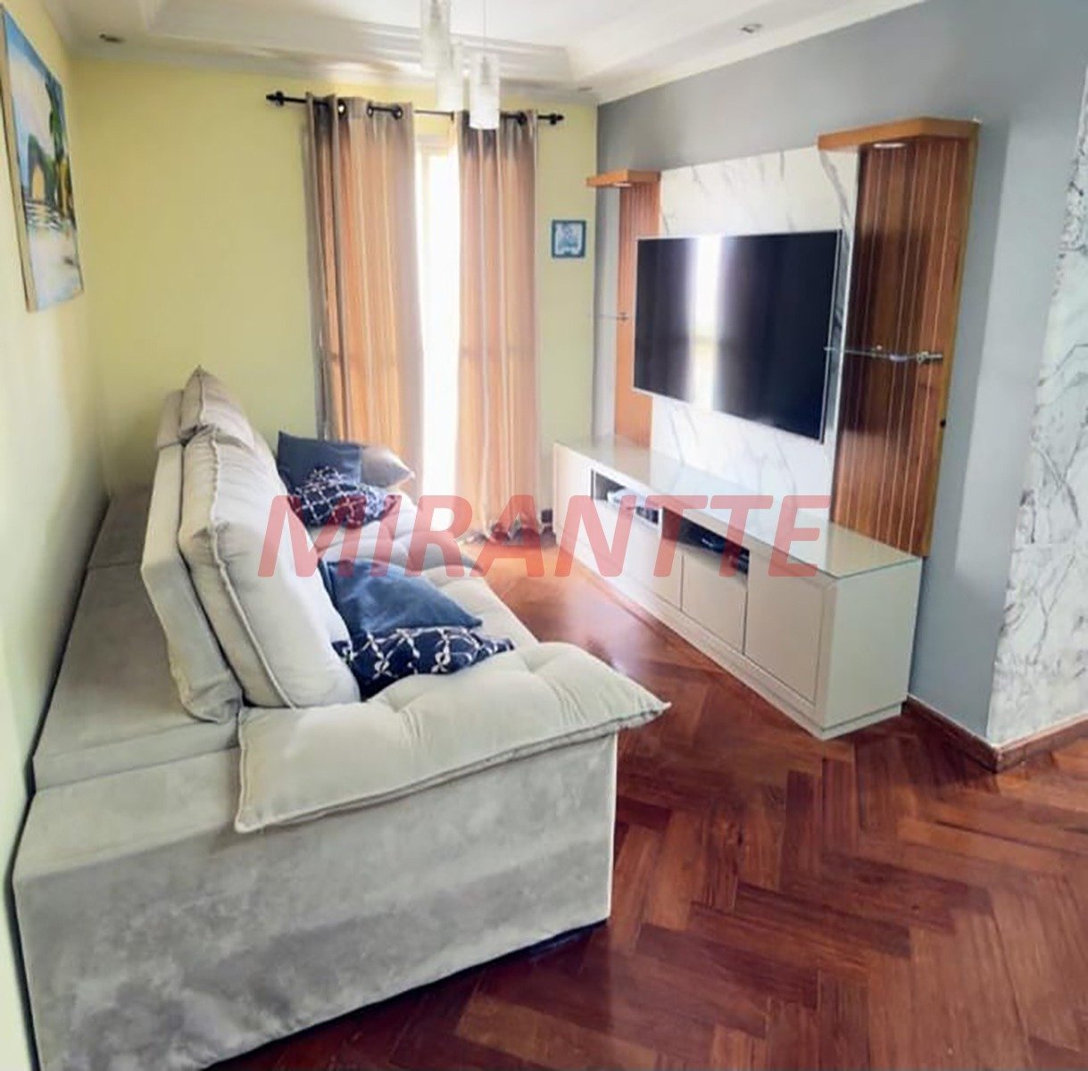 Apartamento de 58m² com 2 quartos em Santa Terezinha
