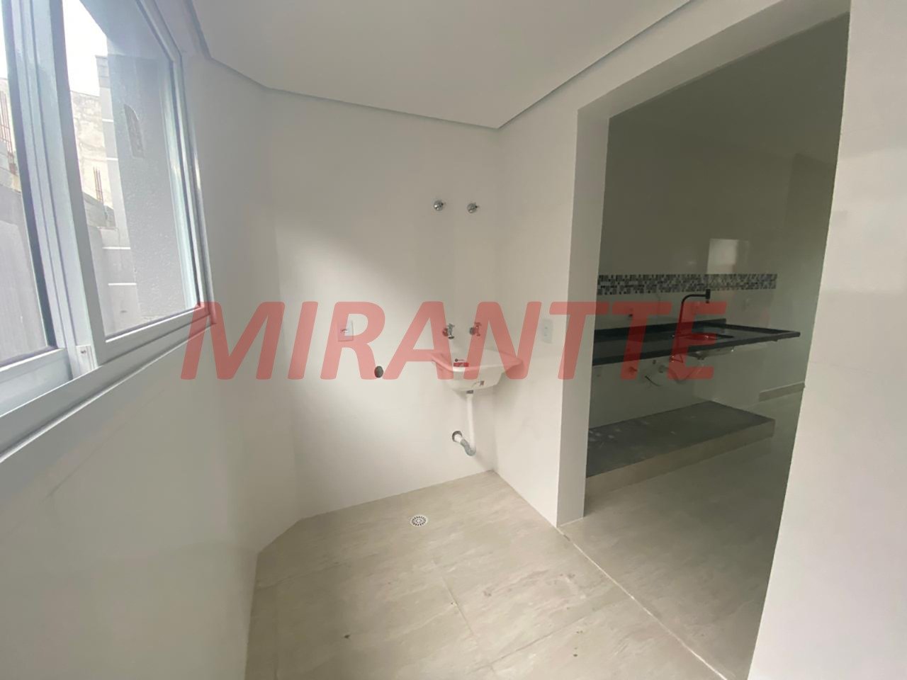 Apartamento de 55m² com 2 quartos em Limão