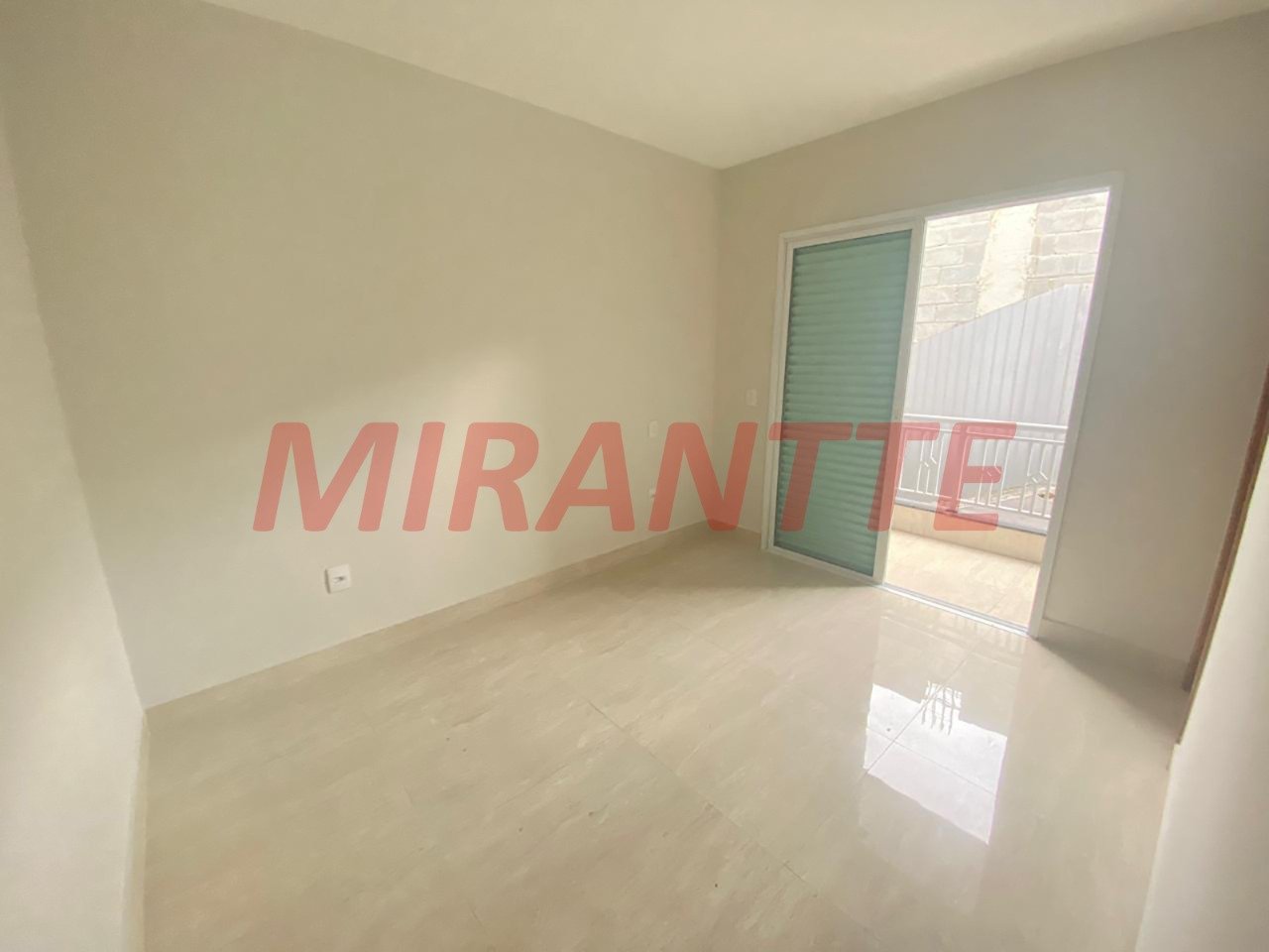 Apartamento de 55m² com 2 quartos em Limão