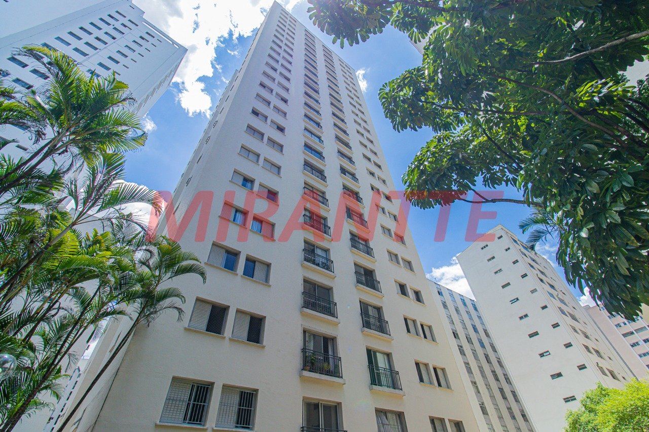 Apartamento de 85m² com 2 quartos em Santa Cecilia