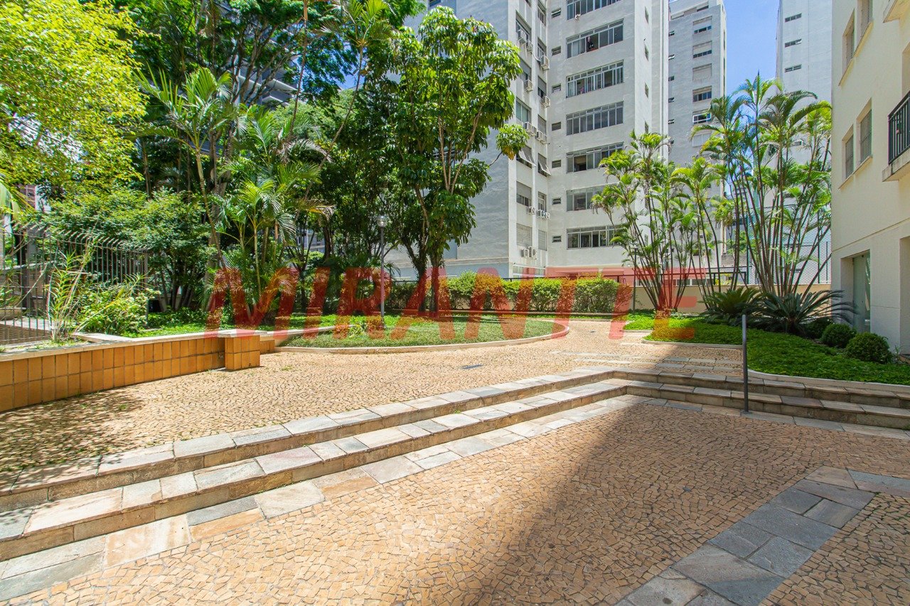 Apartamento de 85m² com 2 quartos em Santa Cecilia