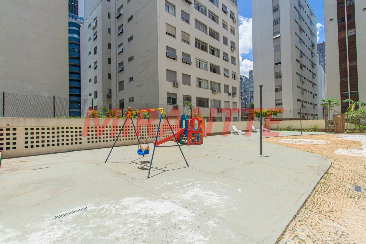 Apartamento de 85m² com 2 quartos em Santa Cecilia