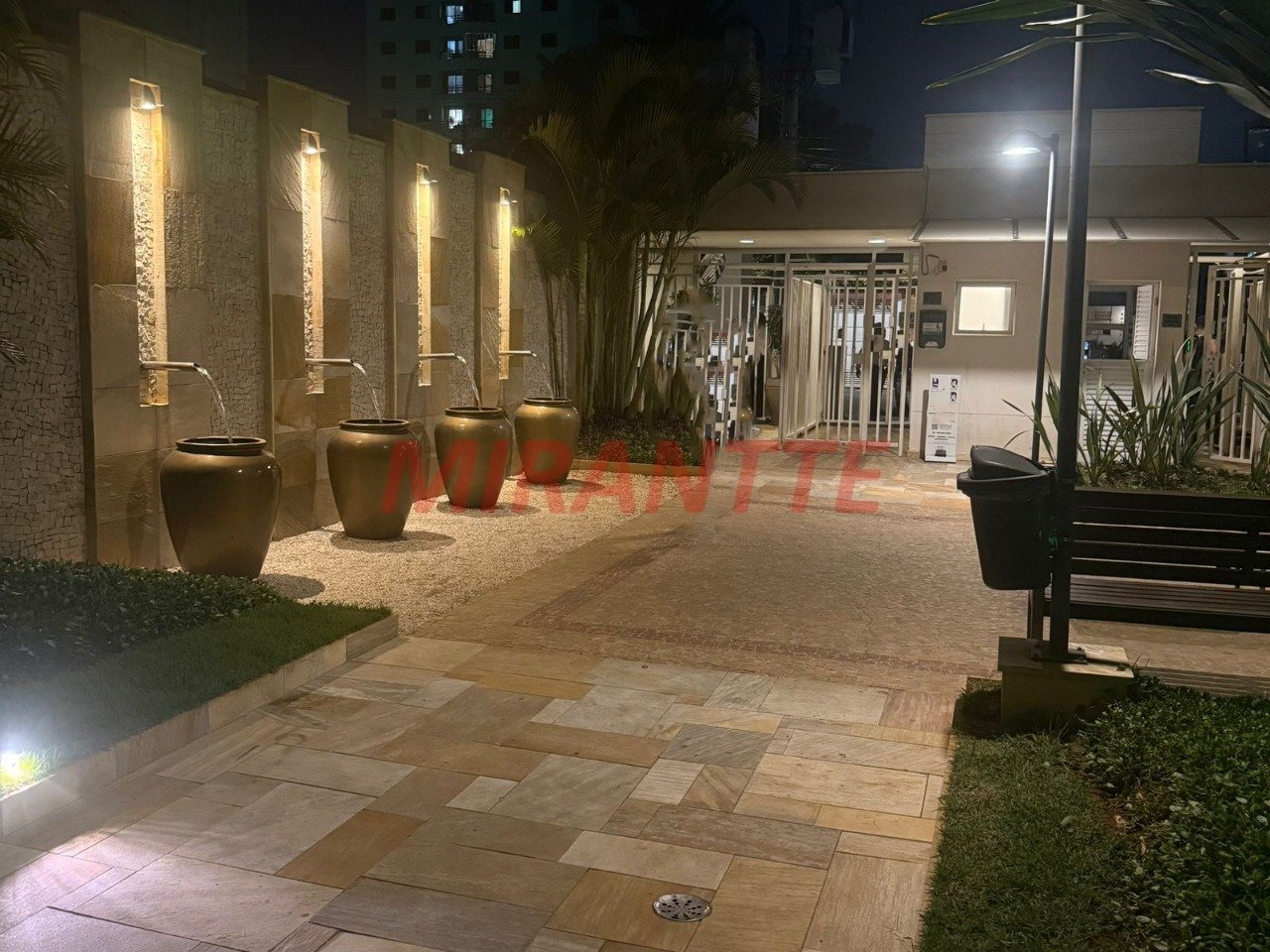 Apartamento de 84m² com 3 quartos em Gopoúva