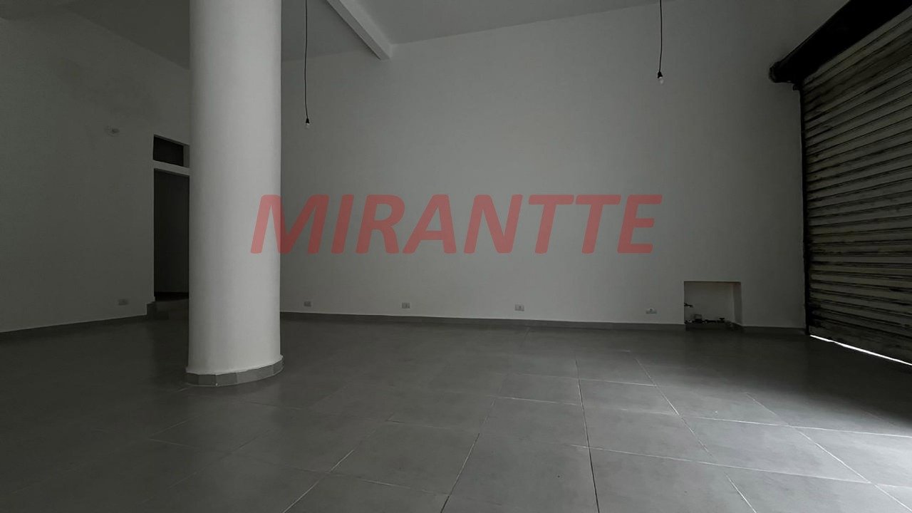 Comercial de 80m² em Santana