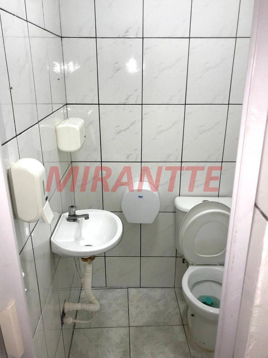 Comercial de 479m² em Santana