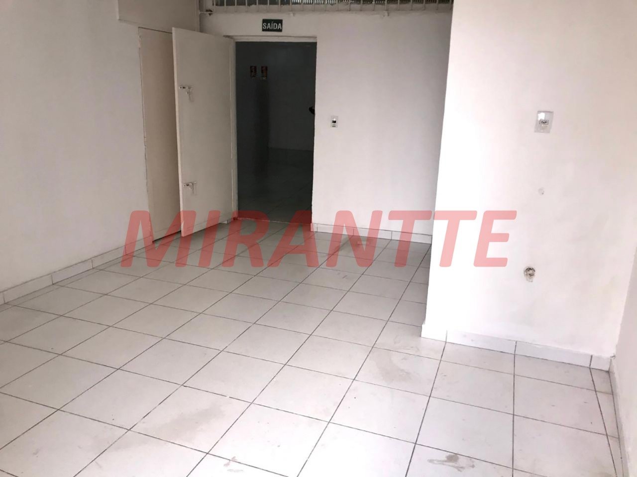 Comercial de 479m² em Santana