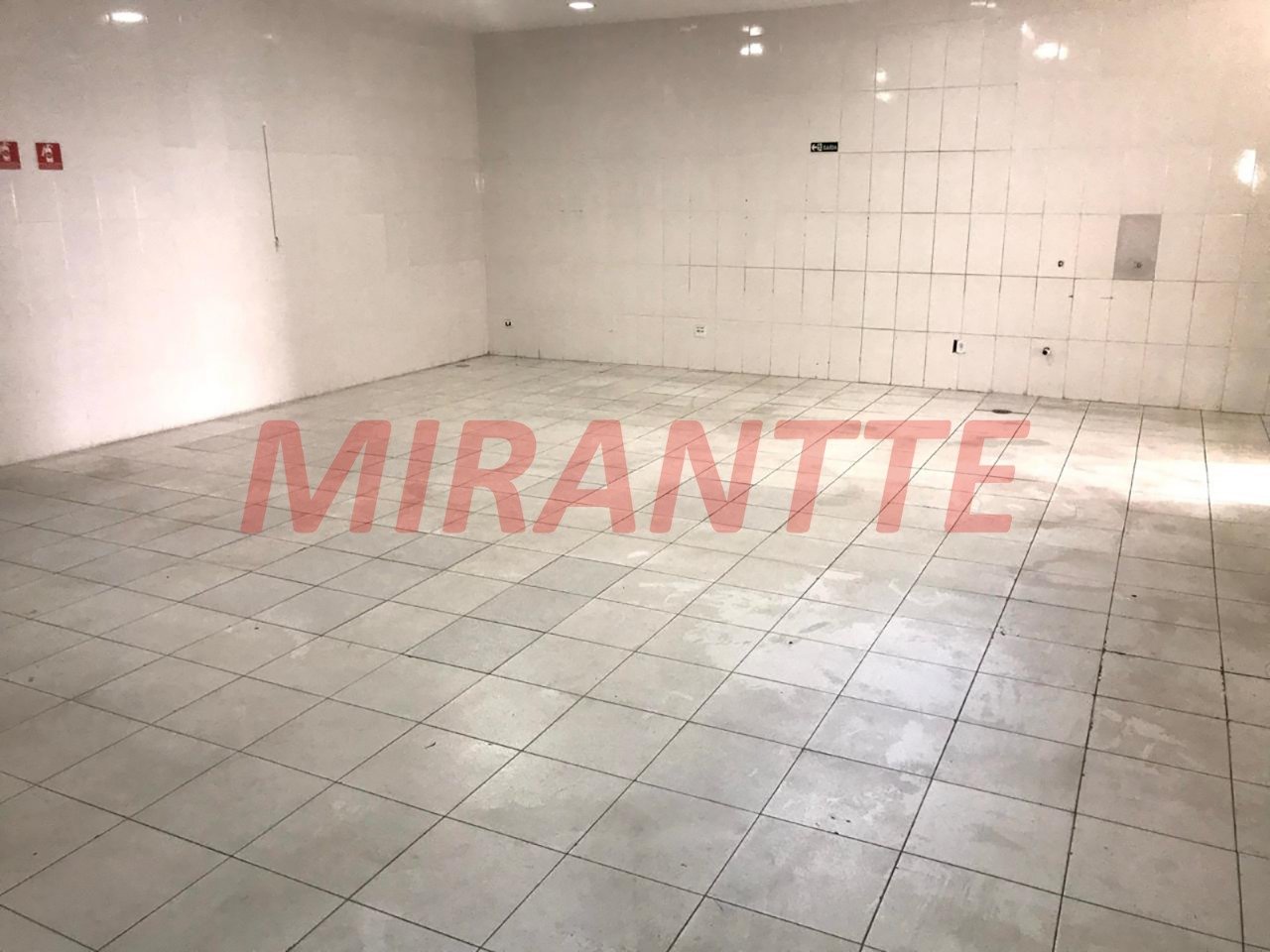Comercial de 479m² em Santana